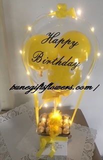 Transparent balloon with 16 ferrero and flowers with led for birthday or anniversary