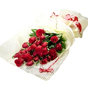 12 Red Roses Bouquet