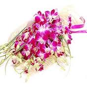 10 Orchids bouquet