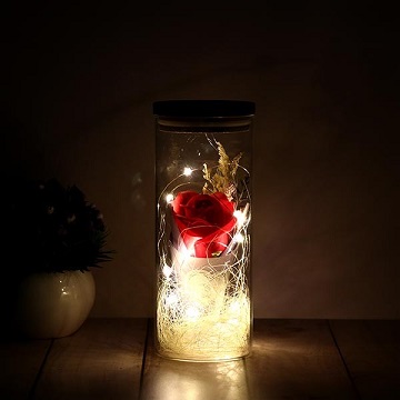 1 Red rose in a transparent Mason jar with Led lights and decorative jute mesh