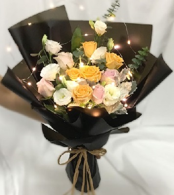 20 Yellow White and pink rose in black paper and luminous led lights
